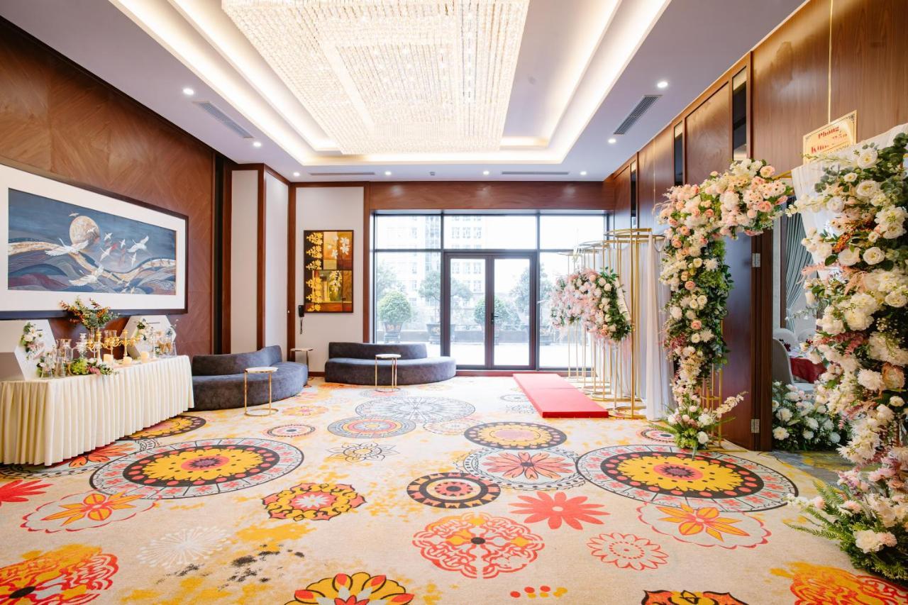 Grand Phoenix Hotel Bắc Ninh Buitenkant foto